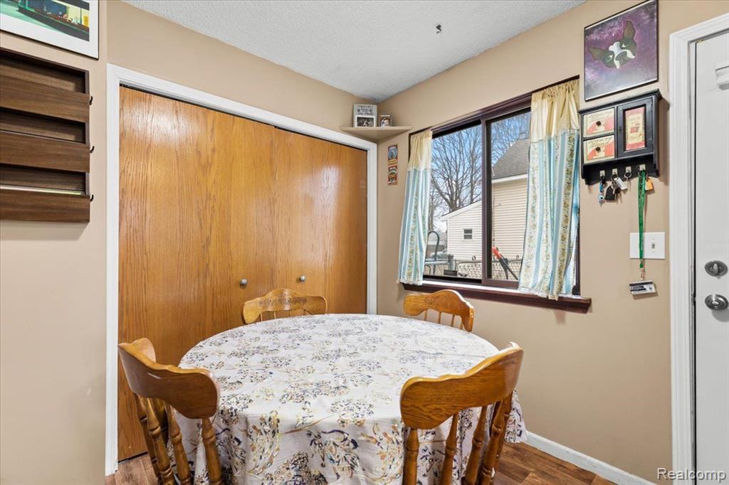 843 JEROME Avenue, Ypsilanti, MI 48198 — Photo 13