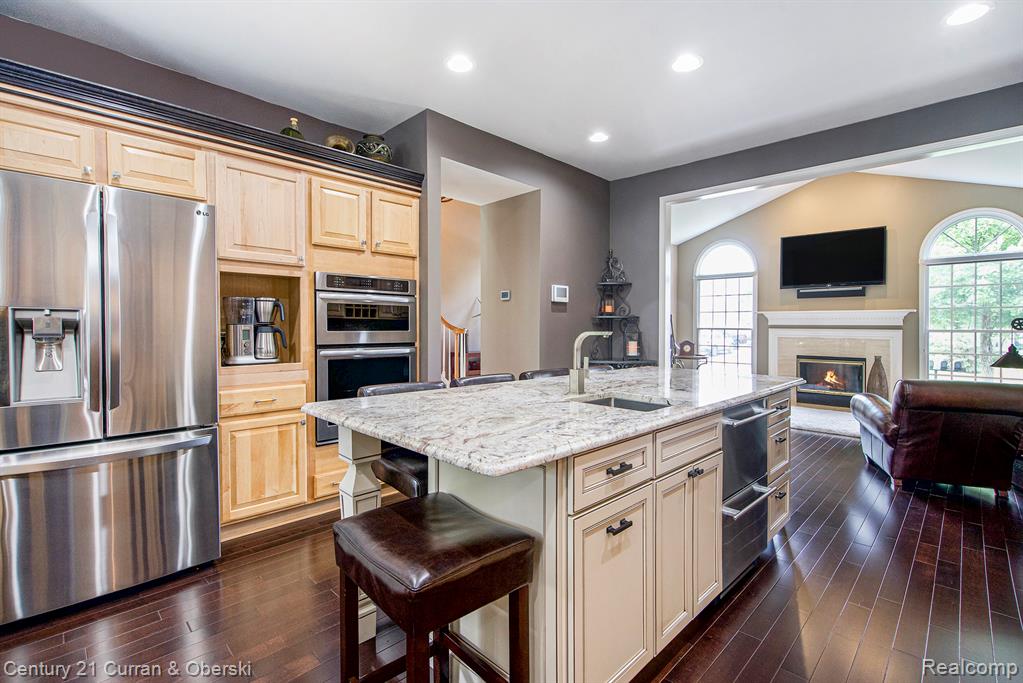 16784 Lyonhurst Circle, 93, Northville, MI 48168 — Photo 9