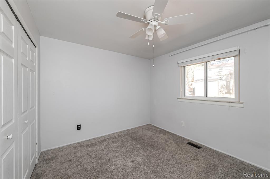 2376 COLONY Way, Ypsilanti, MI 48197 — Photo 16