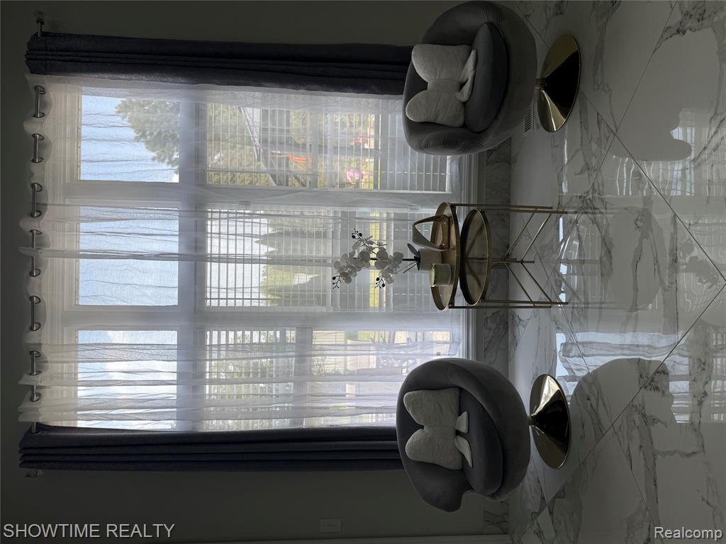 21523 Mackenzie Drive, Macomb, MI 48044 — Photo 5