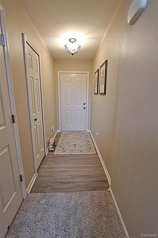 10139 Ridge Run Street, 9, Howell, MI 48855 — Photo 5