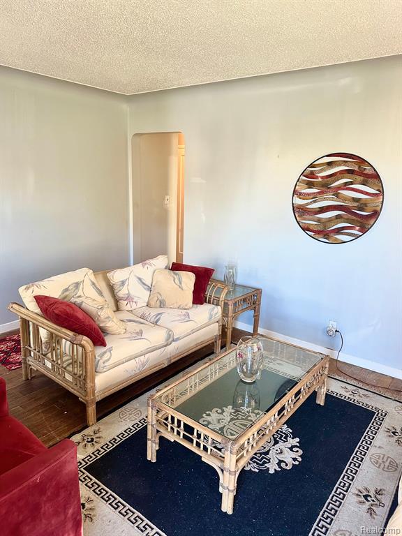 9364 OHIO Street, Detroit, MI 48204 — Photo 3