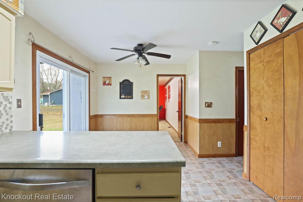 13098 SEYMOUR Road, Montrose, MI 48457 — Photo 19