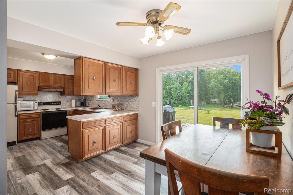 5195 Merwin Road, Lapeer, MI 48446 — Photo 6
