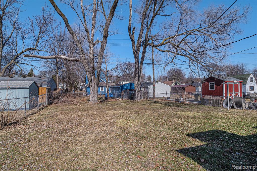 719 E TENNYSON Avenue, Pontiac, MI 48340 — Photo 15