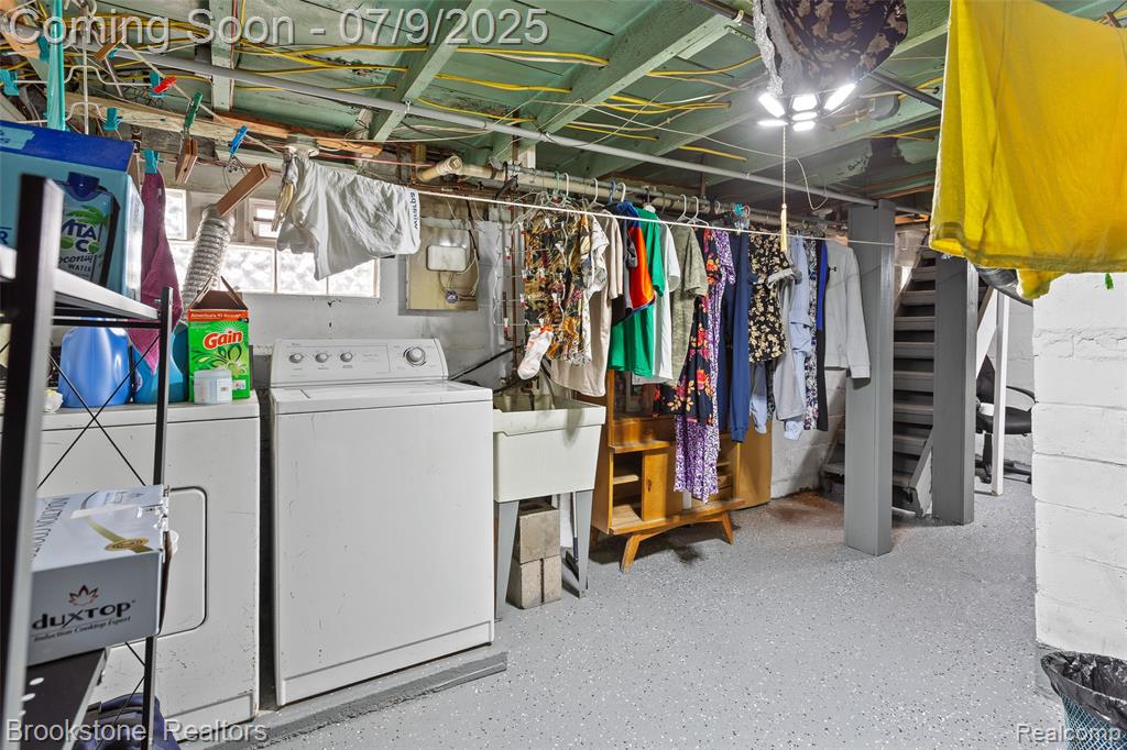3831 Casmere Street, Hamtramck, MI 48212 — Photo 22