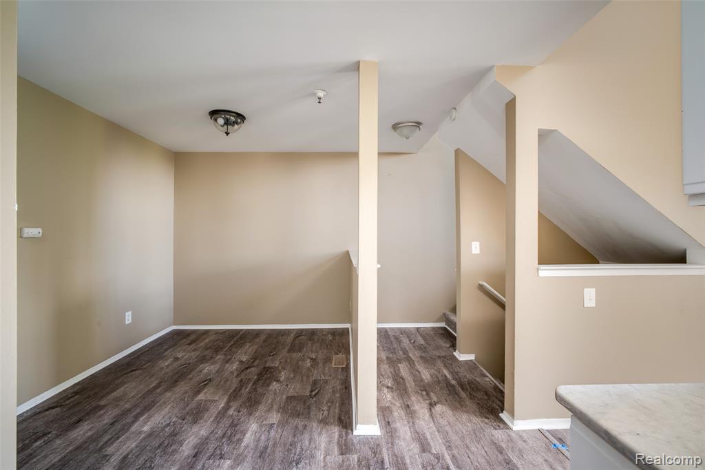 15650 Stone Crossing Drive, Southfield, MI 48075 — Photo 8