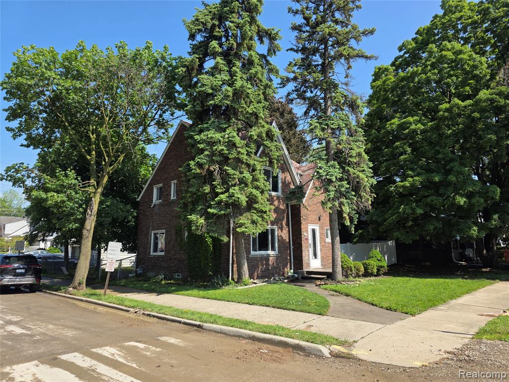 1332 Fort Park Boulevard, Lincoln Park, MI 48146 — Photo 6