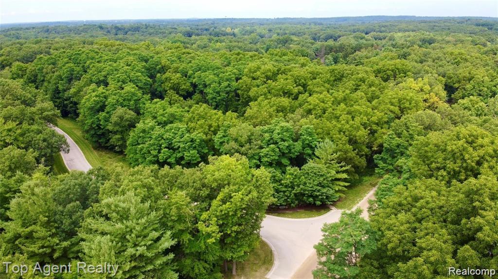 1511 Barrwood Trail, Oxford, MI 48371 — Photo 16