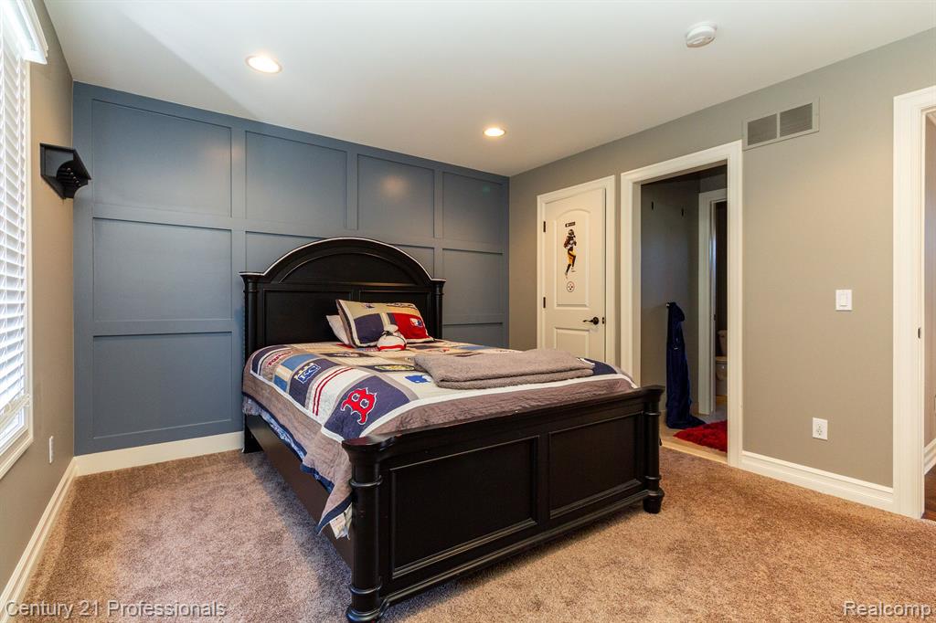 54152 Deer Ridge Court, Rochester, MI 48307 — Photo 44