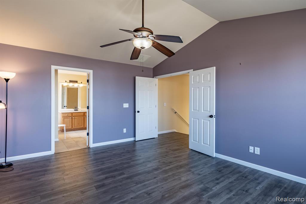 9535 GLENHILL Drive, Ypsilanti, MI 48198 — Photo 20
