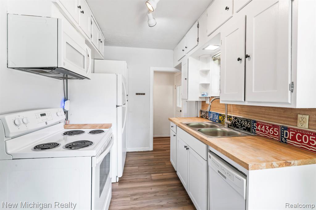 6110 Hackett, Waterford, MI 48327 — Photo 13