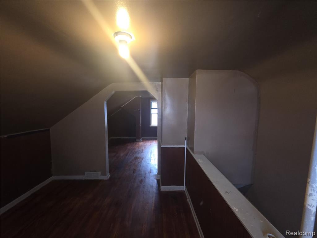 18945 Rosemont Avenue, Detroit, MI 48219 — Photo 16