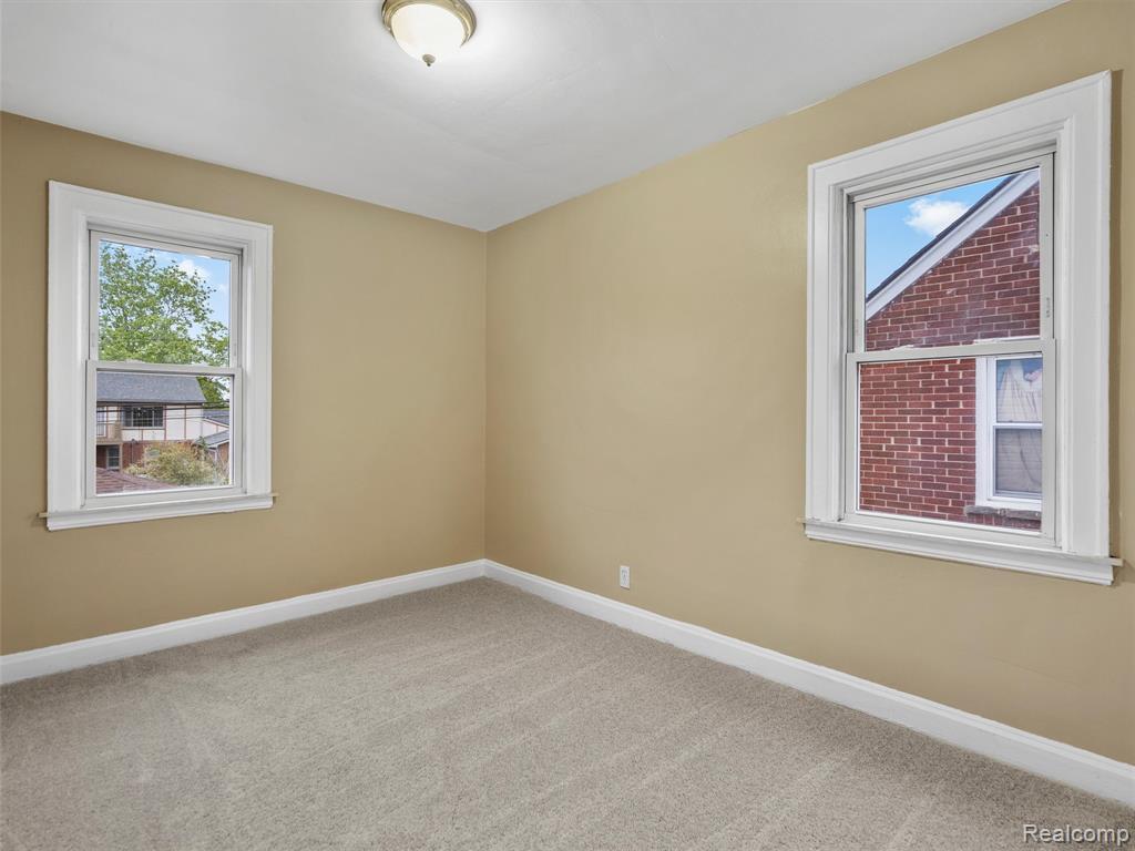 6010 HARTWELL Street, Dearborn, MI 48126 — Photo 15