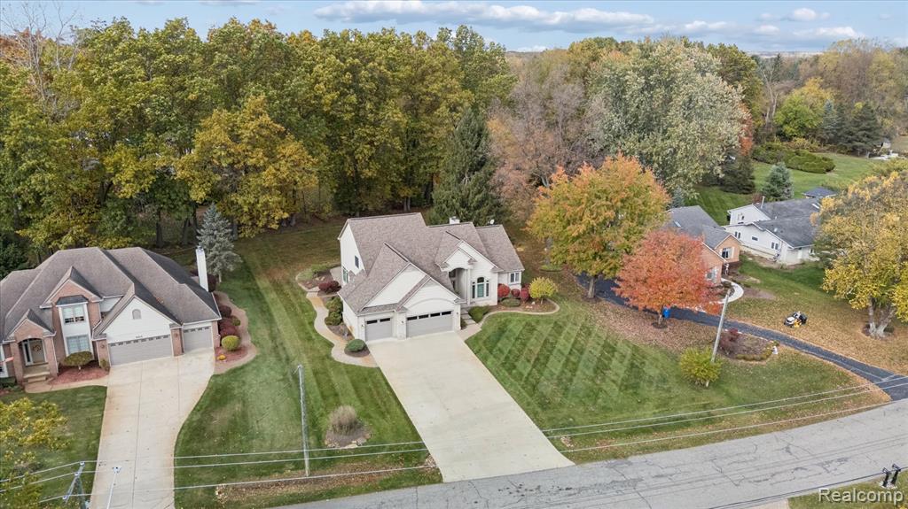 4435 Driftwood Drive, Commerce Twp, MI 48382 — Photo 3