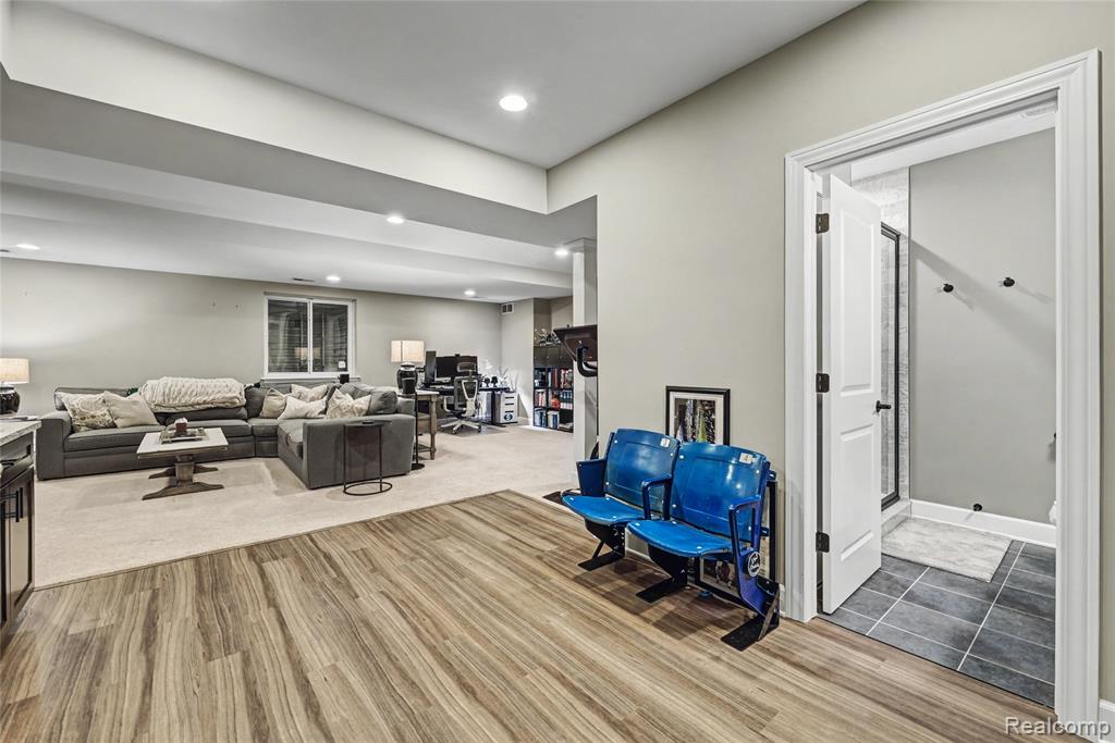 910 McLean Avenue, Royal Oak, MI 48067 — Photo 48