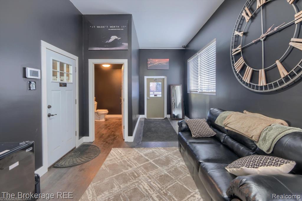 5482 Miller Road, Swartz Creek, MI 48473 — Photo 8