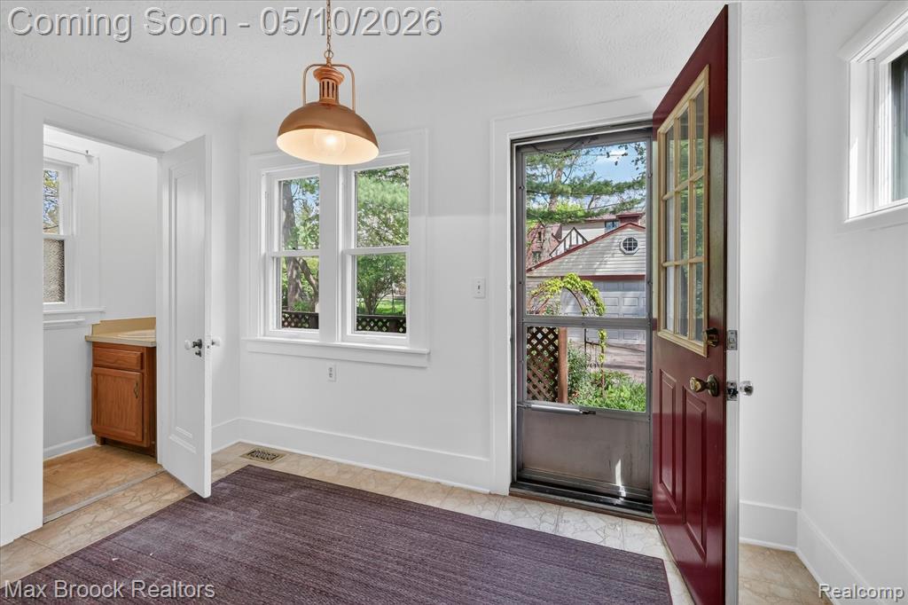 642 W Maplehurst Street, Ferndale, MI 48220 — Photo 26