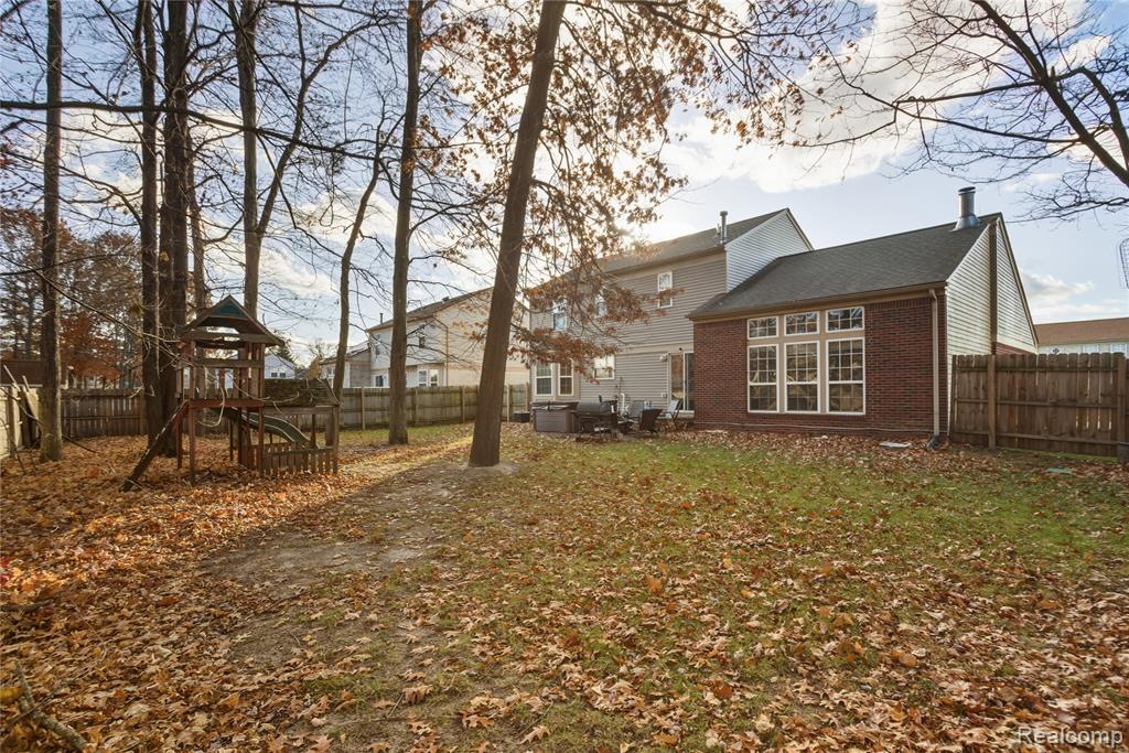 15459 Brookside Drive, Van Buren, MI 48111 — Photo 43
