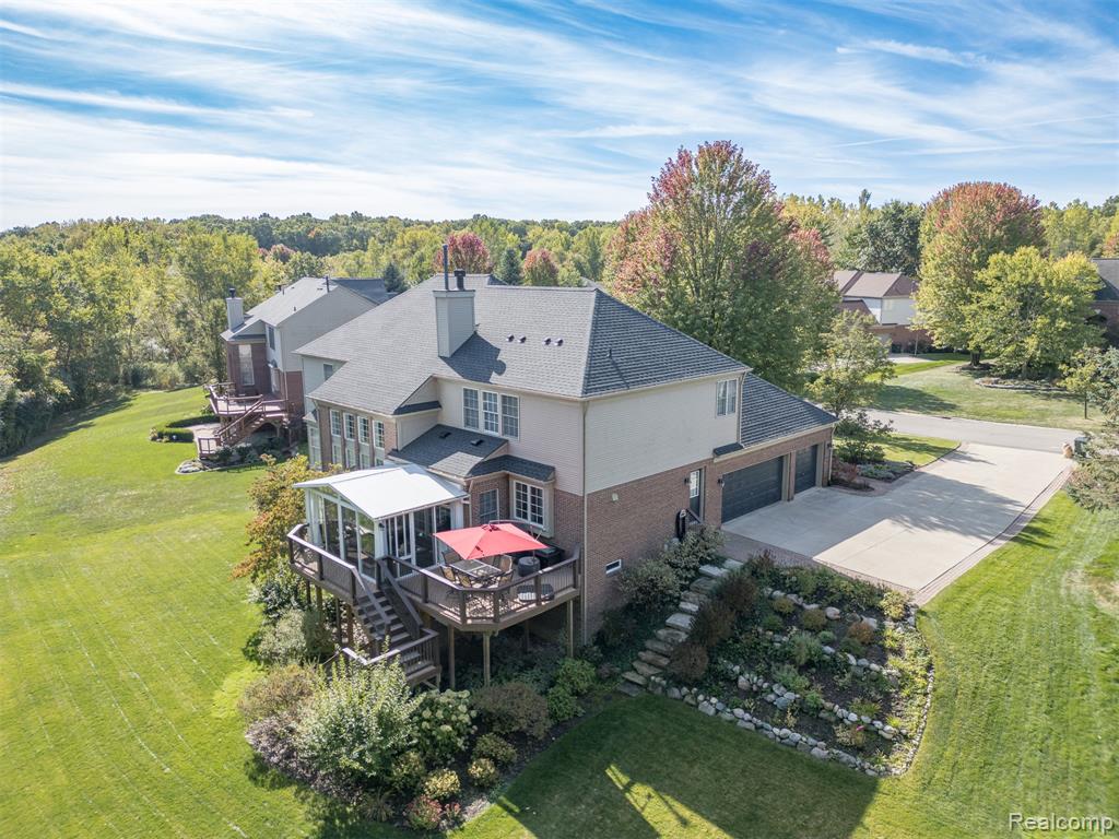 568 Berridge Circle, Lake Orion, MI — Photo 3