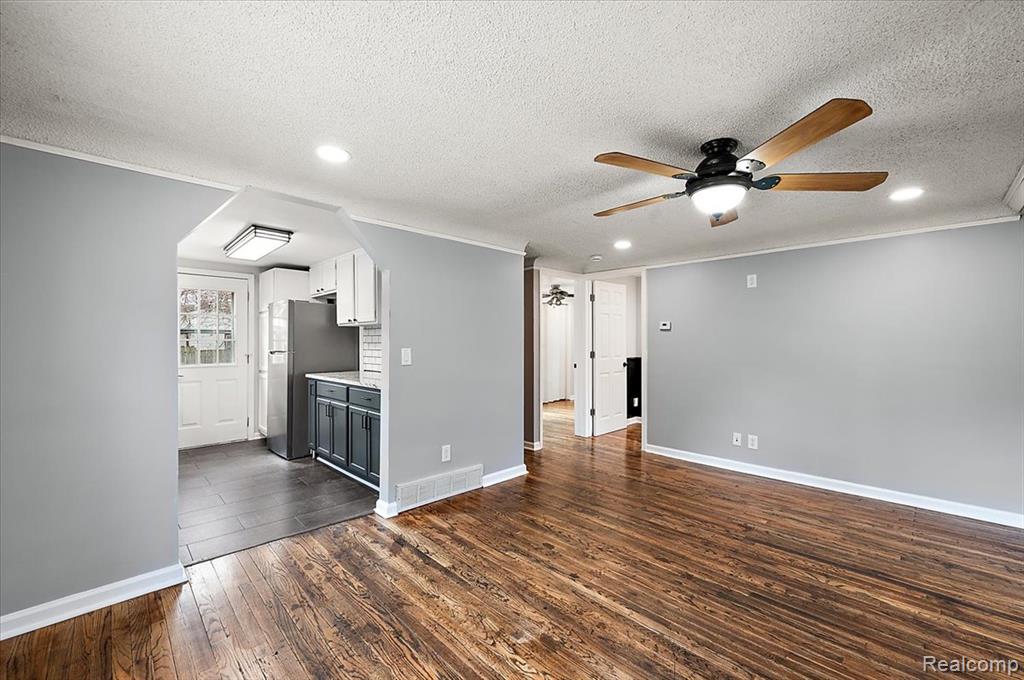 7243 Garvin, Waterford, MI 48329 — Photo 15