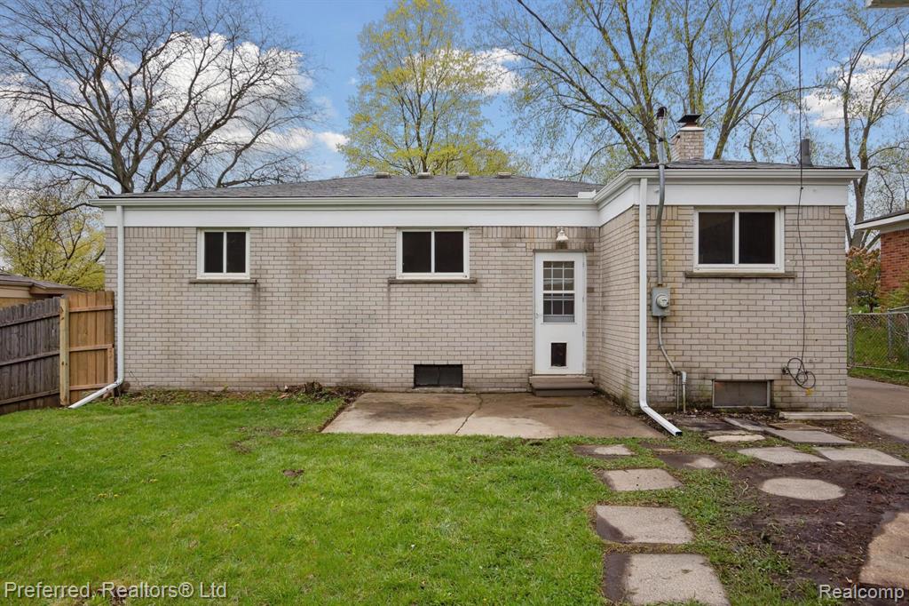 713 Duchess Street, Milford, MI 48381 — Photo 34