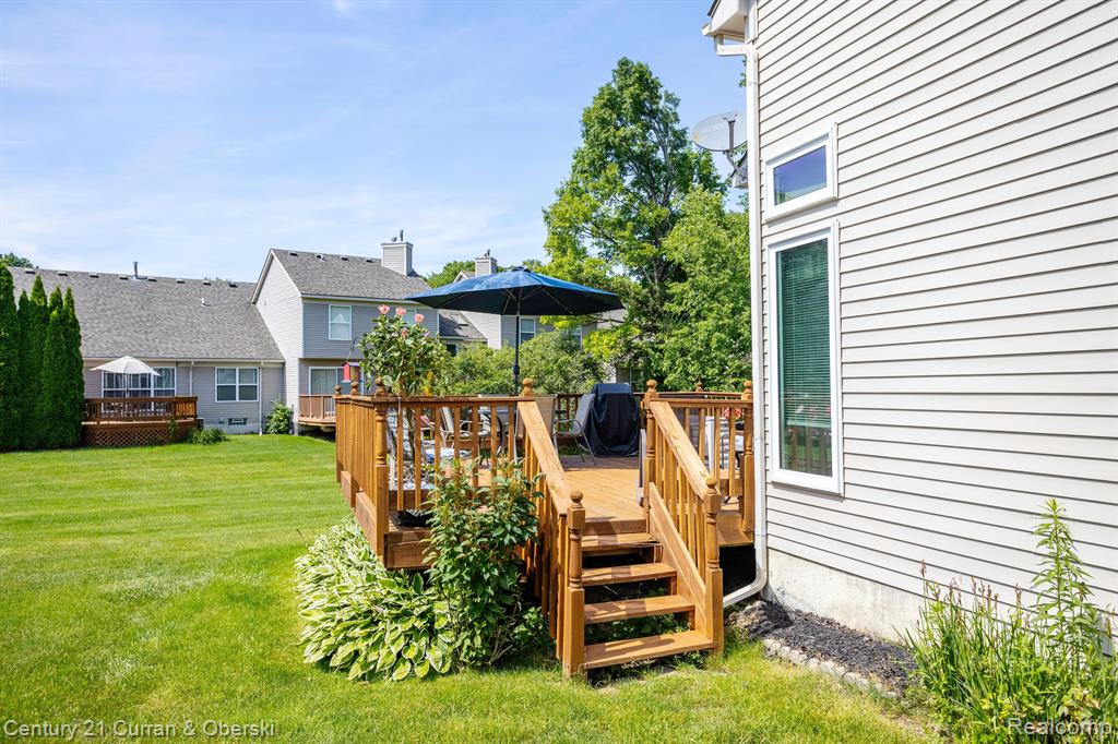 2531 Pine Drive, Wixom, MI 48393 — Photo 30