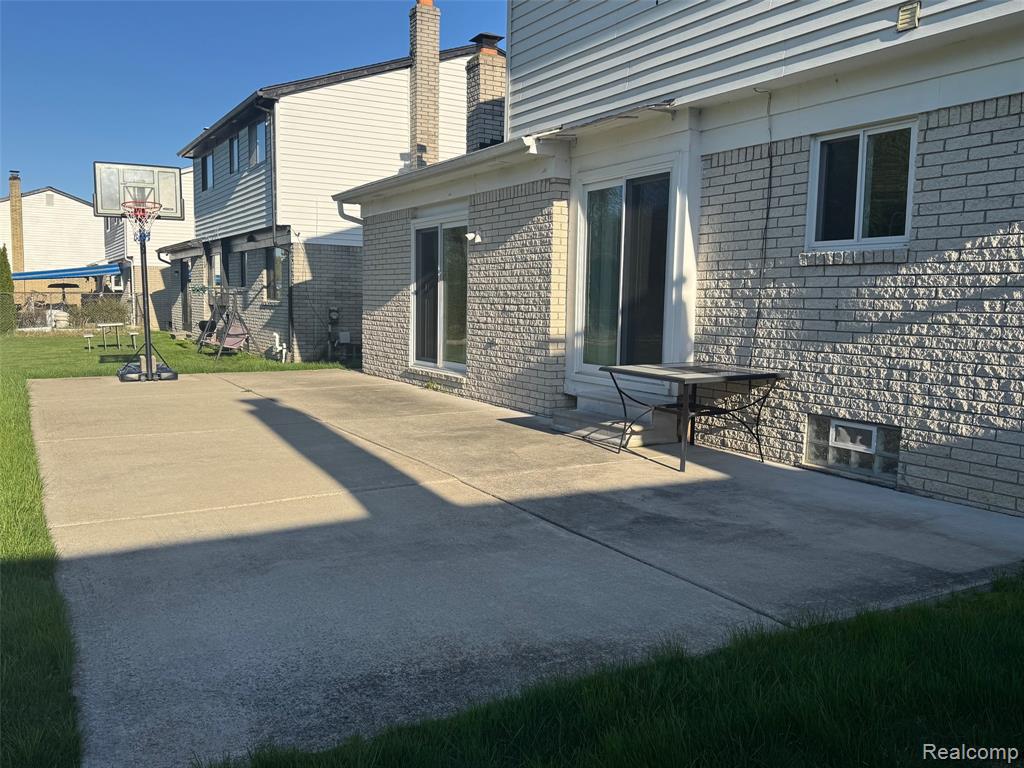 4137 Wingate Drive, Sterling Heights, MI 48310 — Photo 20