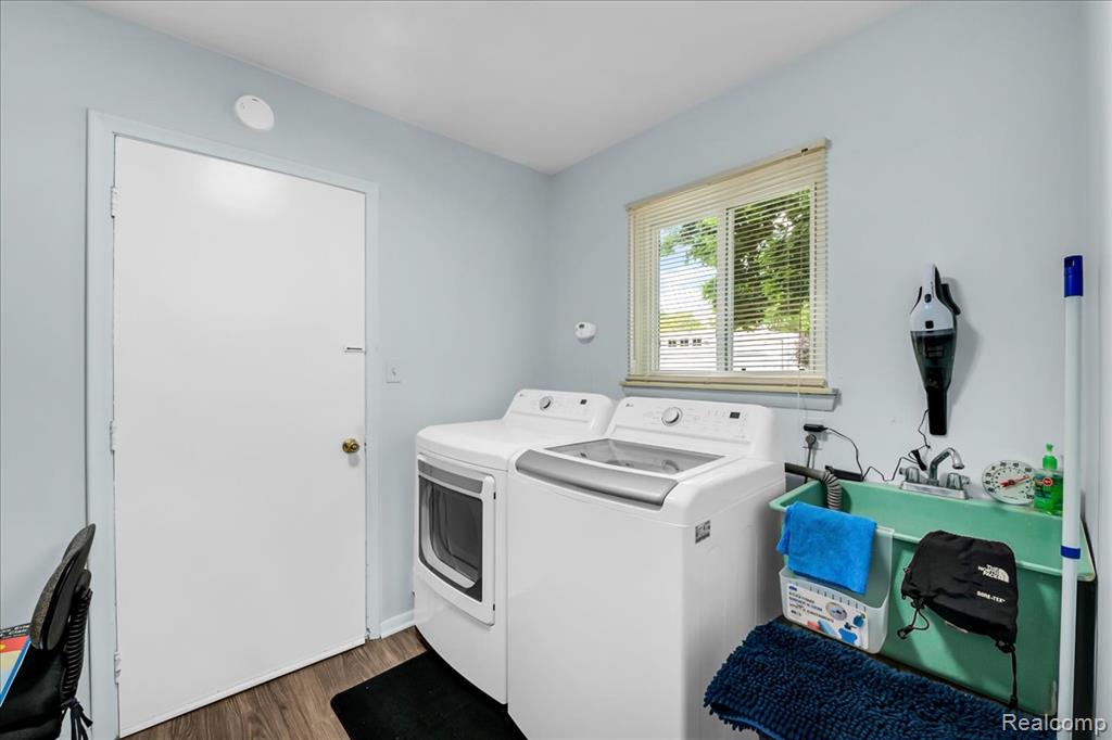 834 S Main Street, Marine, MI — Photo 20