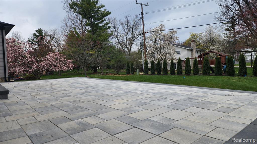 4776 WALNUT LAKE Road, Bloomfield Hills, MI 48301 — Photo 8