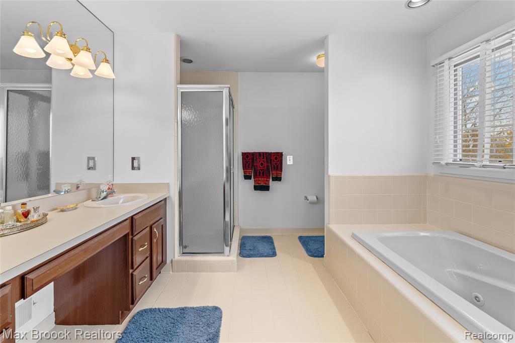 41450 Mission Lane, Novi, MI — Photo 23