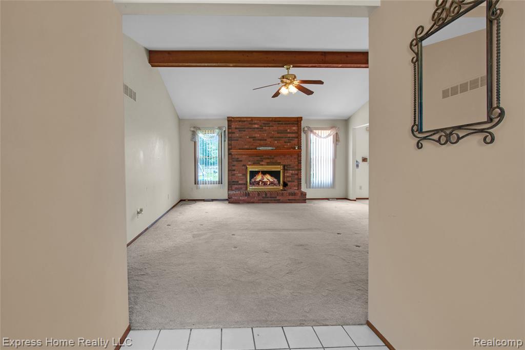 5010 Kelly Drive, Warren, MI 48092 — Photo 6