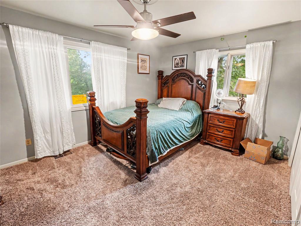 8614 Meadowland Court, Saline, MI 48176 — Photo 9