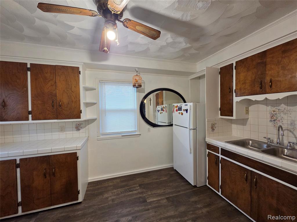 20409 Yonka Street, Detroit, MI 48234 — Photo 19