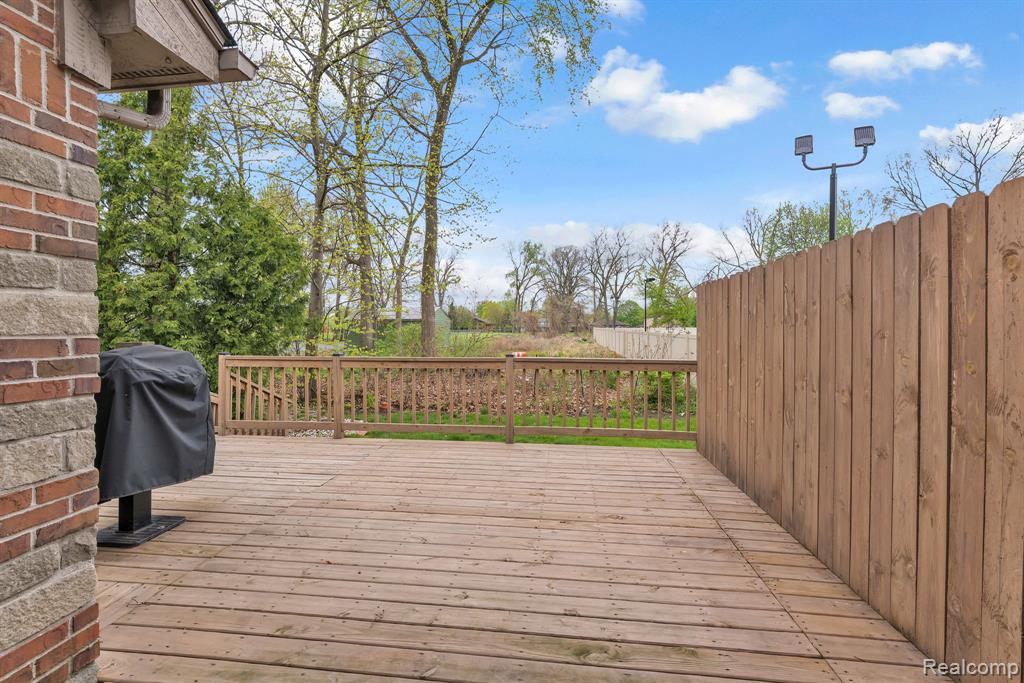 852 N Beech Daly Road, Dearborn Heights, MI 48127 — Photo 34