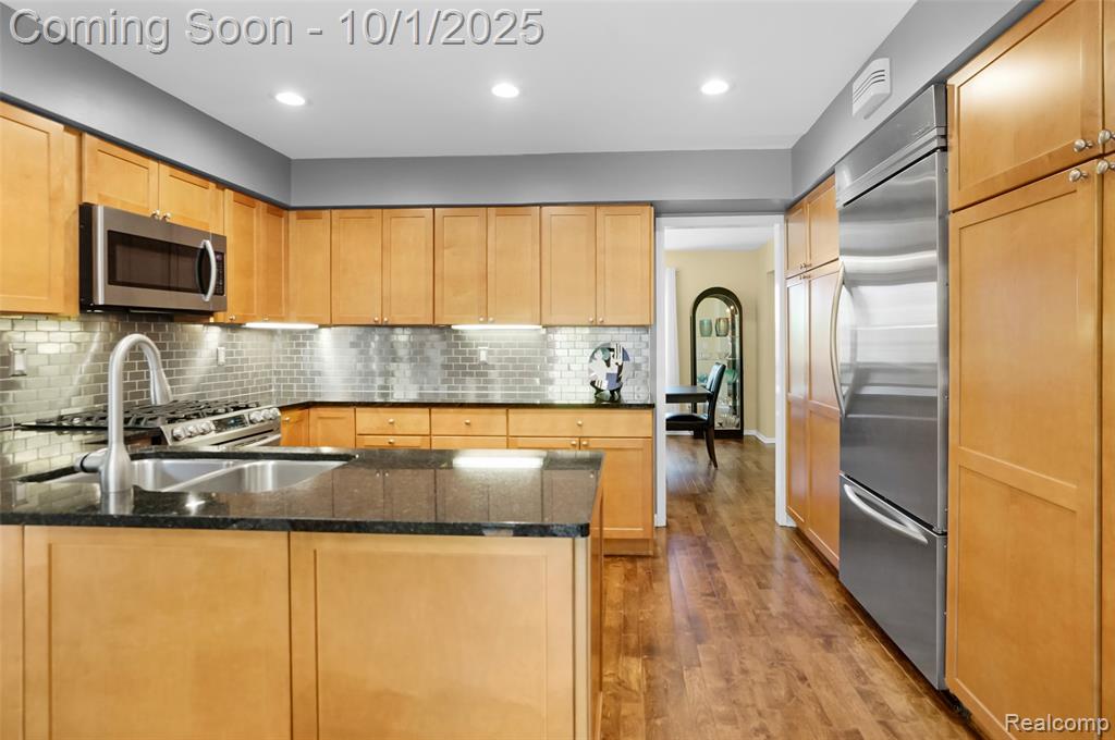 4154 Wabeek Lake Drive S, Bloomfield Hills, MI 48302 — Photo 36