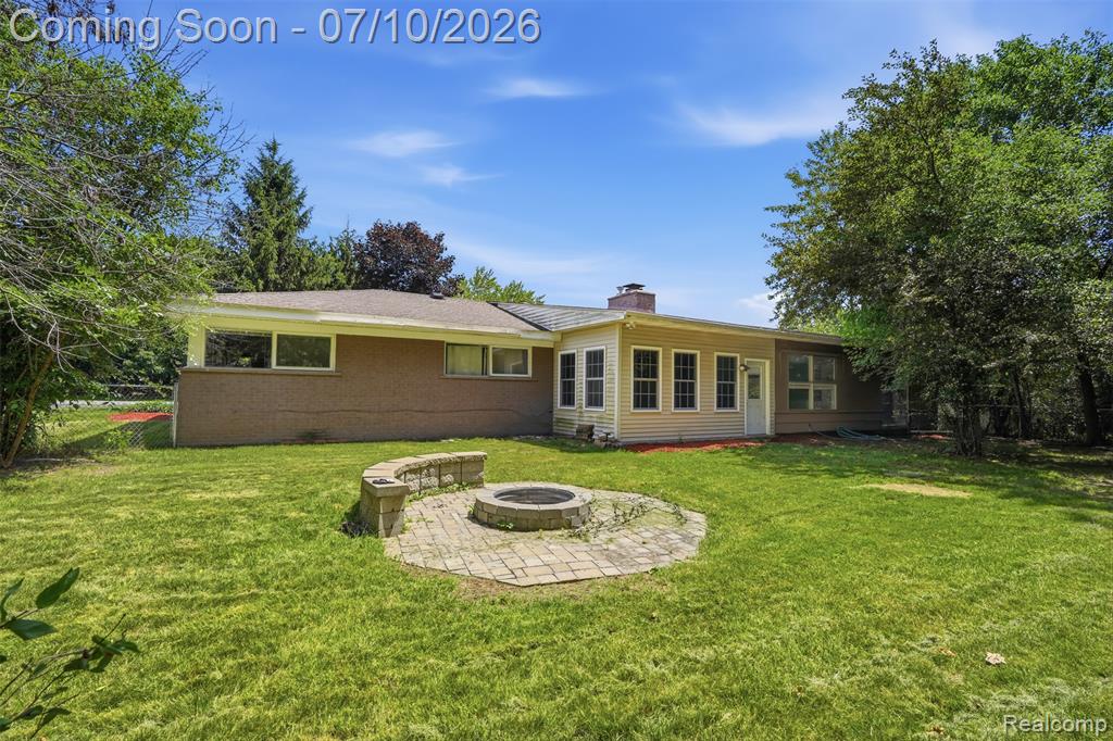 7264 S Tratham Court, West Bloomfield, MI — Photo 28