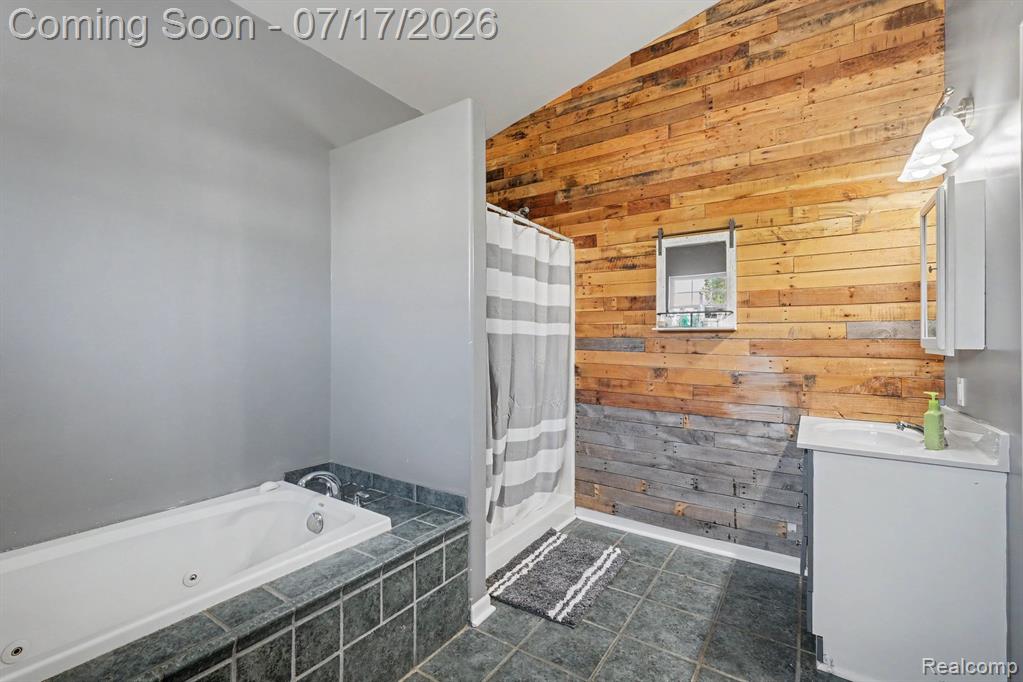 9074 Grand Blanc Road, Gaines Vlg, MI 48436 — Photo 9