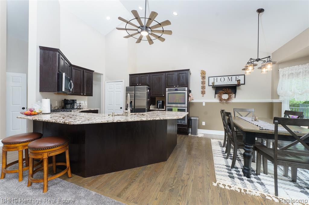 6952 Sharpe Road, Fowlerville, MI 48836 — Photo 19