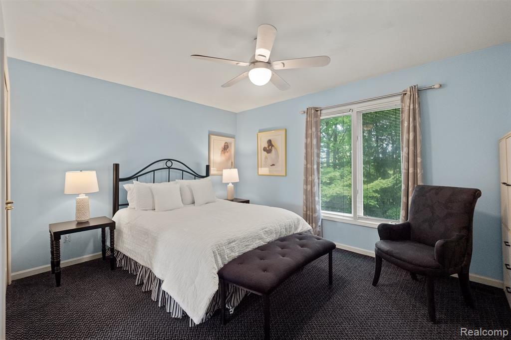6993 Crosswell Drive, West Bloomfield, MI — Photo 28