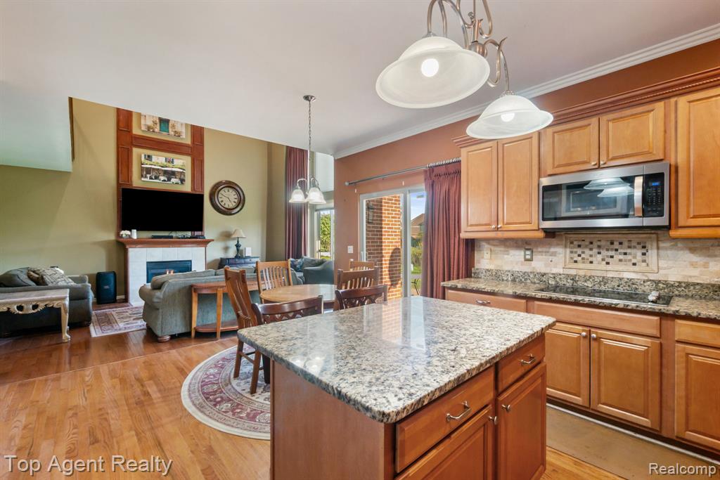 48869 Woodson Way, Canton, MI 48187 — Photo 6