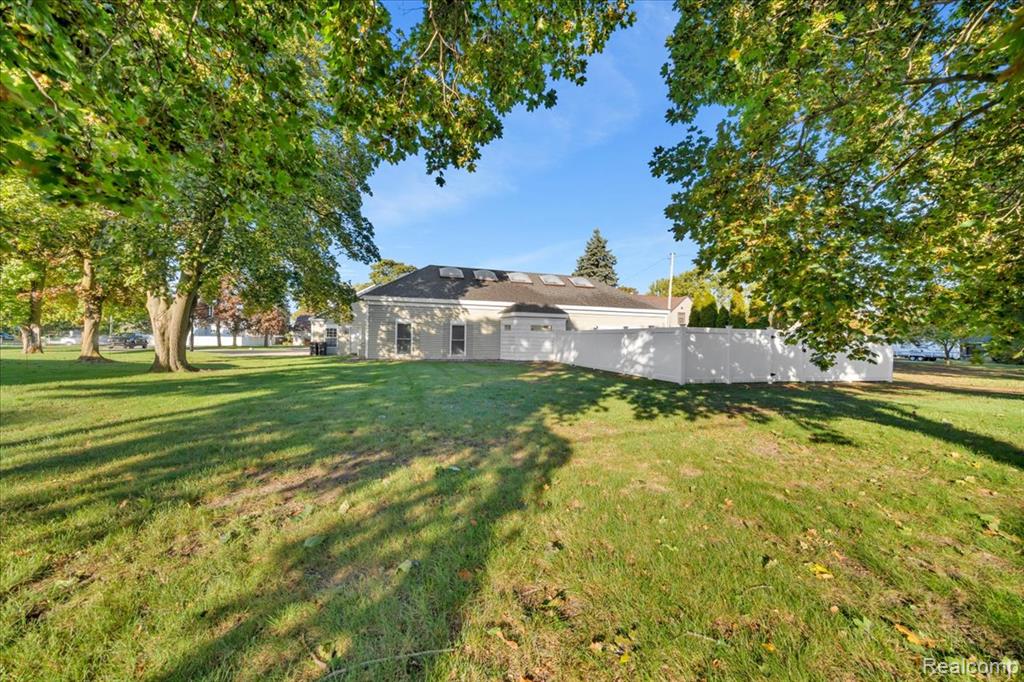 26 N Beck Street, Sebewaing, MI 48759 — Photo 14