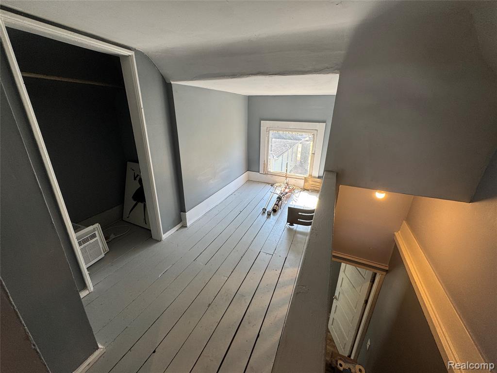 747 Cherry Street, Wyandotte, MI 48192 — Photo 17
