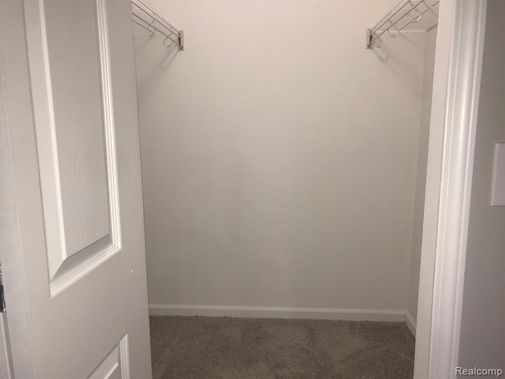 43915 Elm Drive, Sterling Heights, MI 48313 — Photo 13