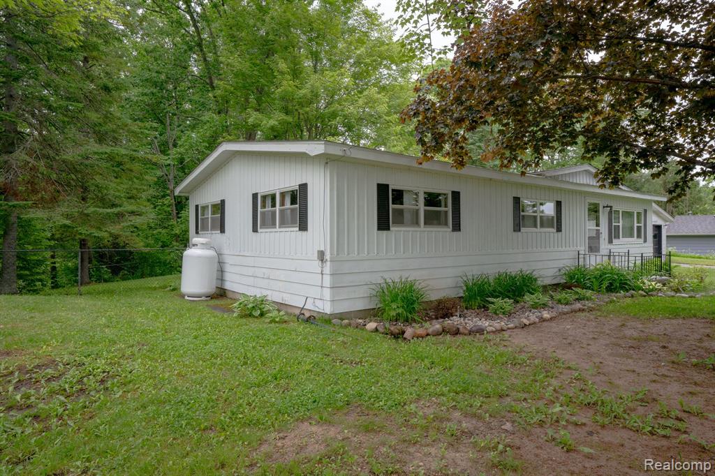 3410 Algonquin Trail, Glennie, MI 48737 — Photo 6