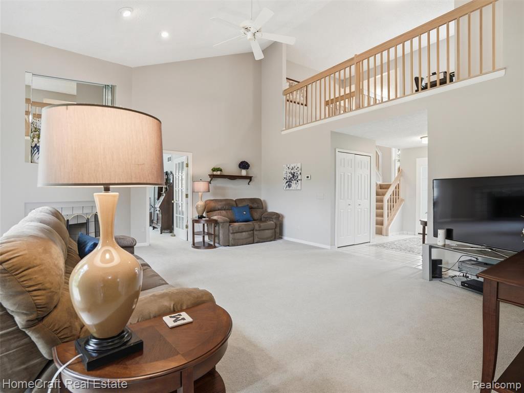 45088 DANBURY Road, Canton, MI 48188 — Photo 10
