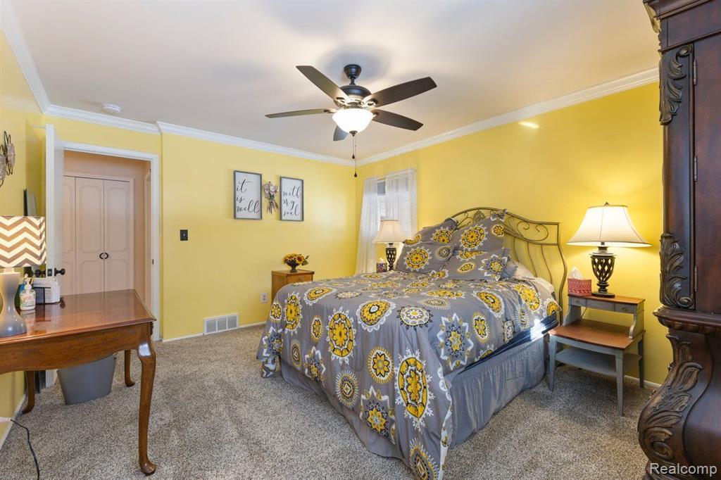 68864 WINGATE Drive, Washington, MI 48095 — Photo 24