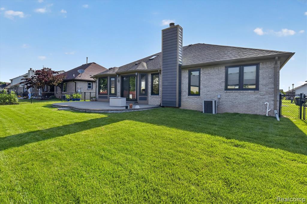 53293 Spurry Lane, New Baltimore, MI — Photo 51
