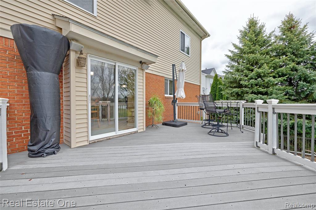 650 Eastlake Trail, Oxford, MI 48371 — Photo 52