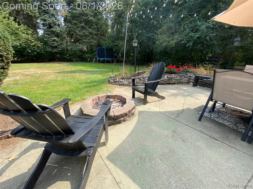 1707 Fox River Drive, Bloomfield Hills, MI 48304 — Photo 29